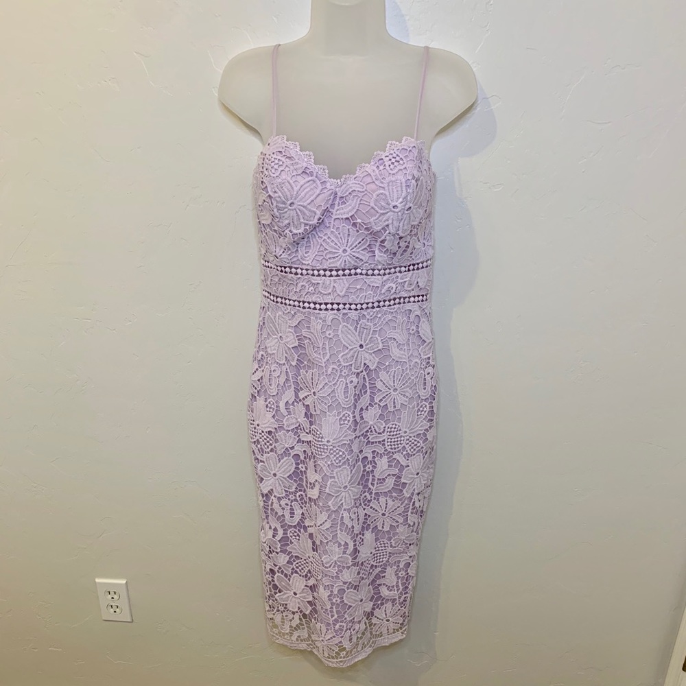 Premier Amour Lace Dress size 4